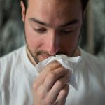 POUR L’HIVER HOMEOPATHIE AVEC VACCINATION ET SANS VACCIN + HUILES ESSENTIELLES EN CAS DE GRIPPE
